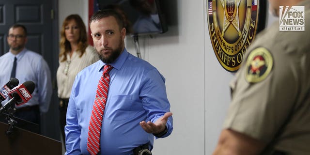 Lead investigator George Cason speaks about the Debbie Collier case on Sept. 29, 2022.